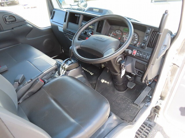 いすゞエルフダンプ小型（2t・3t）[写真10]