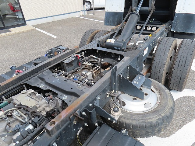 いすゞエルフダンプ小型（2t・3t）[写真30]