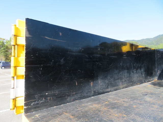 いすゞエルフダンプ・クレーン付小型（2t・3t）[写真15]