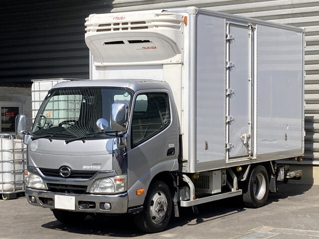 訳あり格安:準中型免許！AT日野2トントラック冷凍冷蔵車 日野 レンジャー 中型 冷蔵冷凍バン 2KG-FD2ABG (36756)｜中古トラック