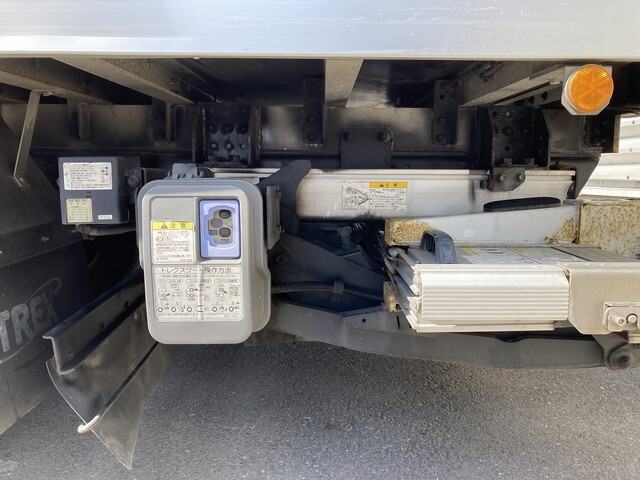 日野デュトロ冷凍車（冷蔵車）小型（2t・3t）[写真11]