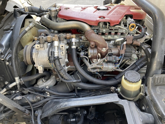 日野デュトロ冷凍車（冷蔵車）小型（2t・3t）[写真30]