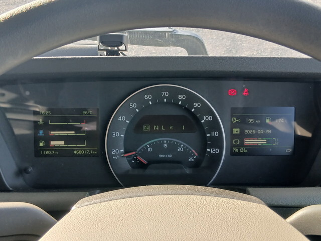 ボルボボルボFHトレーラーヘッド（トラクターヘッド）大型（10t）[写真12]