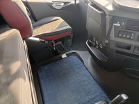 ボルボボルボFHトレーラーヘッド（トラクターヘッド）大型（10t）[写真21]