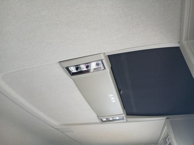 ボルボボルボFHトレーラーヘッド（トラクターヘッド）大型（10t）[写真21]