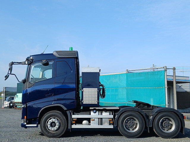 ボルボボルボFHトレーラーヘッド（トラクターヘッド）大型（10t）[写真07]