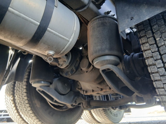 ボルボボルボFHトレーラーヘッド（トラクターヘッド）大型（10t）[写真29]