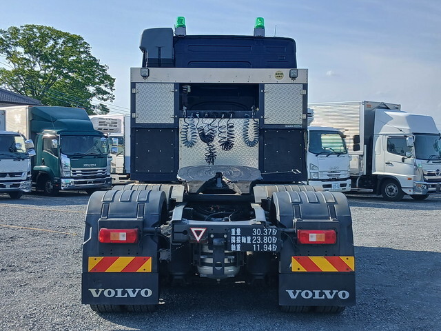 ボルボボルボFHトレーラーヘッド（トラクターヘッド）大型（10t）[写真06]