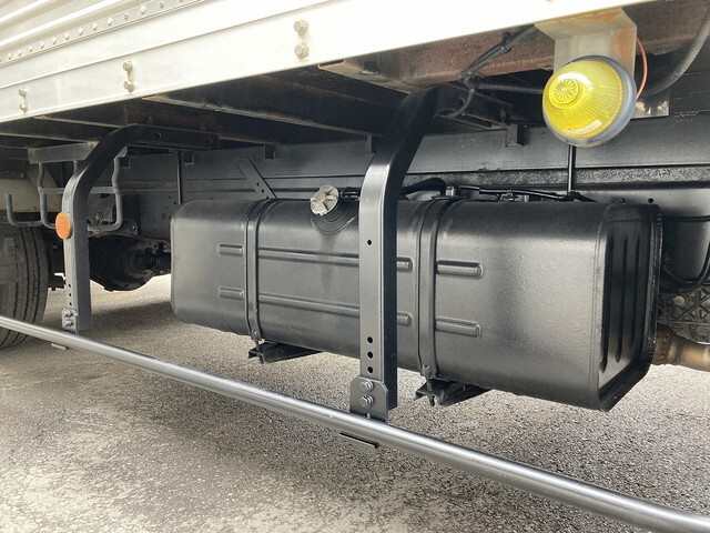 日野デュトロアルミバン小型（2t・3t）[写真10]