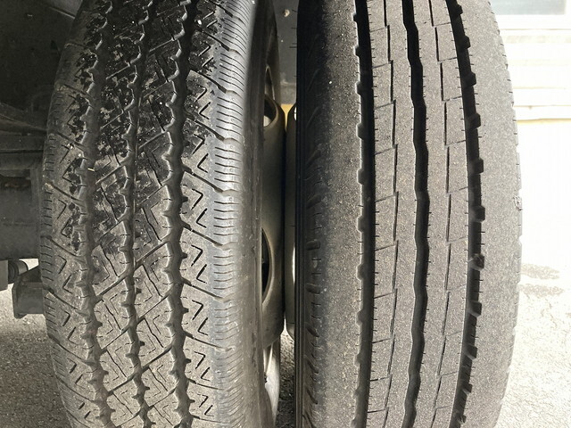 日野デュトロアルミバン小型（2t・3t）[写真13]