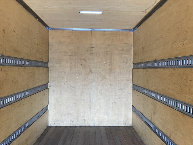 日野デュトロアルミバン小型（2t・3t）[写真20]