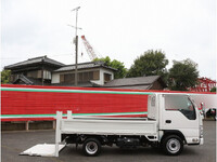 いすゞエルフ平ボディ小型（2t・3t）[写真11]