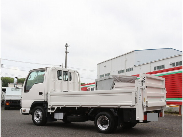 いすゞエルフ平ボディ小型（2t・3t）[写真02]