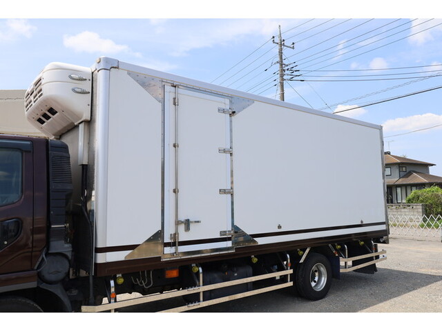 三菱ふそうファイター冷凍車（冷蔵車）中型（4t）[写真12]