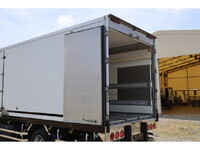 三菱ふそうファイター冷凍車（冷蔵車）中型（4t）[写真17]