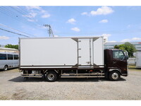 三菱ふそうファイター冷凍車（冷蔵車）中型（4t）[写真09]