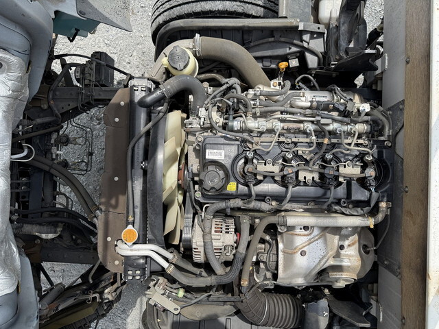 日産アトラス平ボディ小型（2t・3t）[写真14]