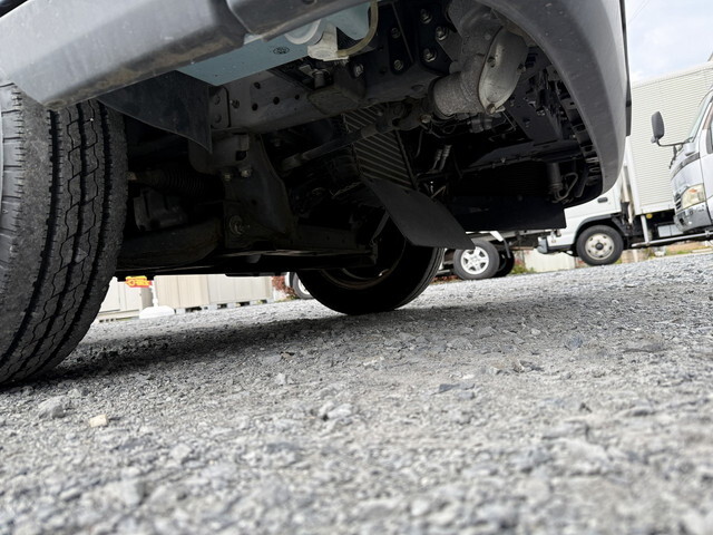 日産アトラス平ボディ小型（2t・3t）[写真23]