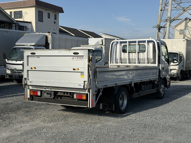 トヨタダイナ平ボディ中型（4t）[写真04]