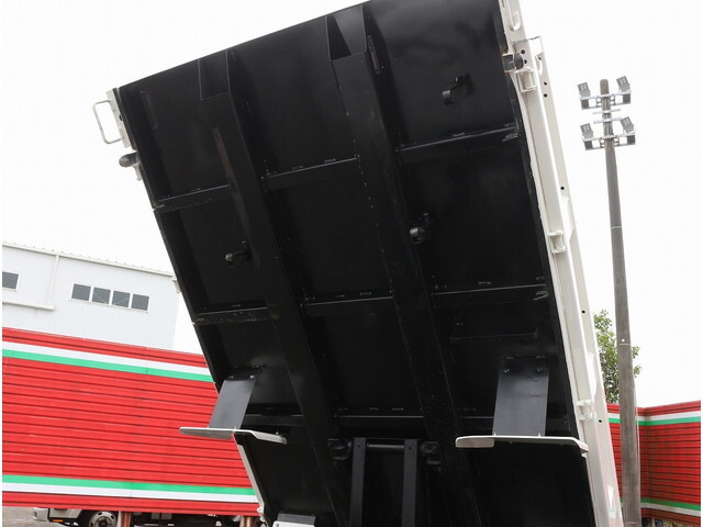 日野デュトロダンプ小型（2t・3t）[写真16]