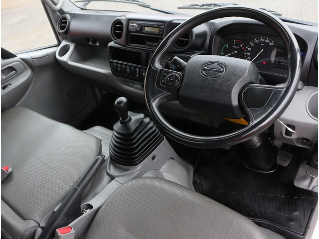 日野デュトロダンプ小型（2t・3t）[写真18]