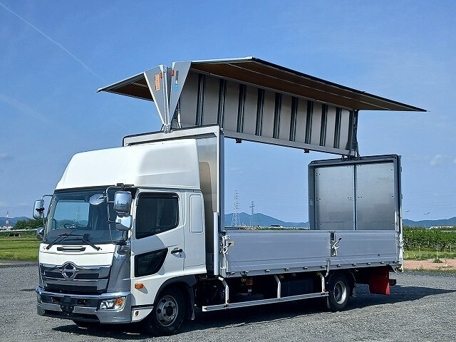 日野レンジャーアルミウイング中型（4t）[写真01]