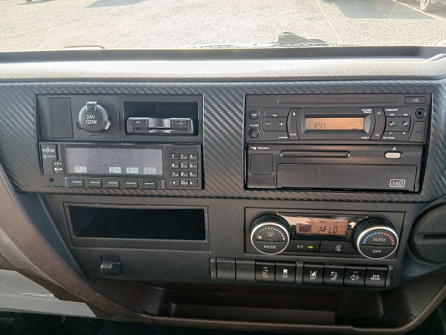 日野レンジャーアルミウイング中型（4t）[写真21]