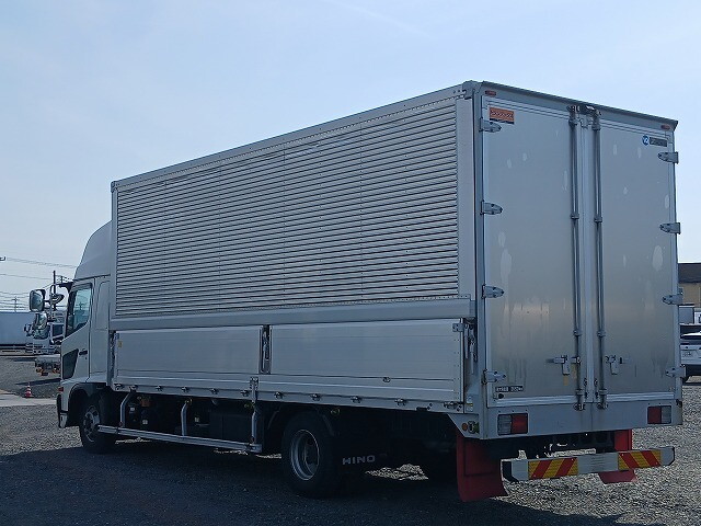 日野レンジャーアルミウイング中型（4t）[写真04]