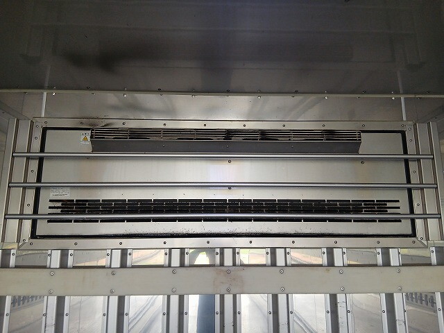 日野プロフィア冷凍車（冷蔵車）大型（10t）[写真15]