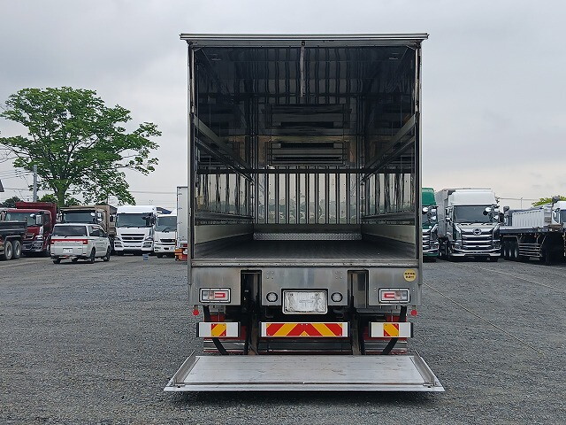 日野プロフィア冷凍車（冷蔵車）大型（10t）[写真09]