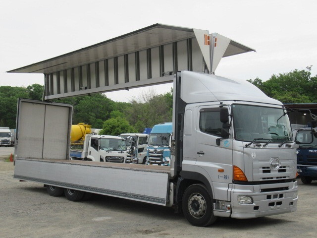 日野プロフィアアルミウイング大型（10t）[写真01]