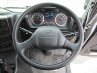 日野プロフィアアルミウイング大型（10t）[写真28]