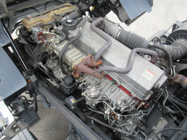 日野プロフィアアルミウイング大型（10t）[写真36]