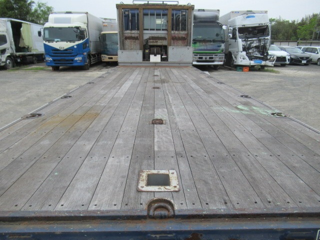 いすゞギガアルミブロック大型（10t）[写真07]