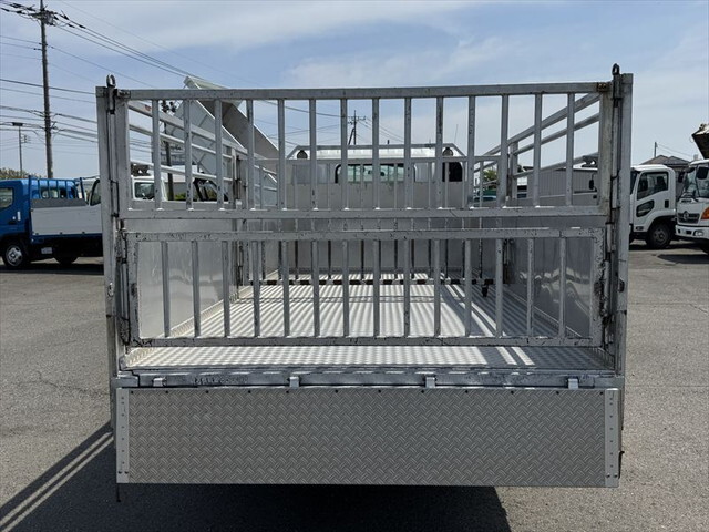 いすゞエルフ平ボディ小型（2t・3t）[写真15]