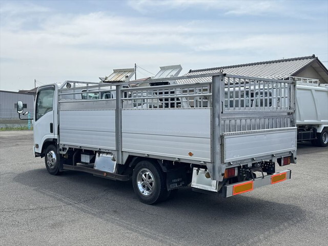 いすゞエルフ平ボディ小型（2t・3t）[写真02]