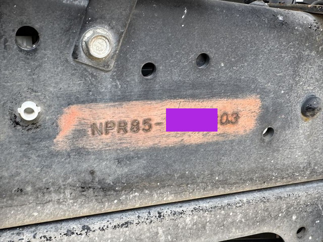 いすゞエルフ平ボディ小型（2t・3t）[写真30]