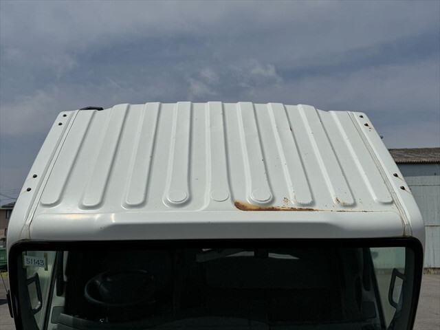 いすゞエルフ平ボディ小型（2t・3t）[写真32]