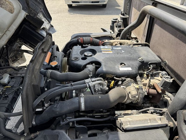 いすゞエルフ平ボディ小型（2t・3t）[写真33]