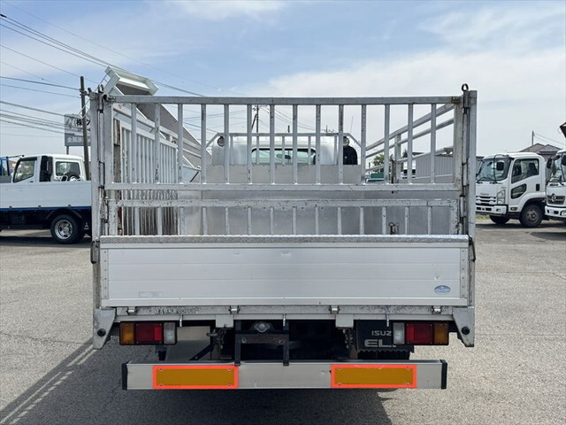 いすゞエルフ平ボディ小型（2t・3t）[写真04]