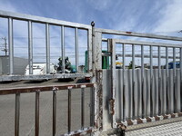 いすゞエルフ平ボディ小型（2t・3t）[写真08]