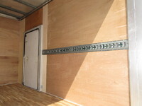 日野デュトロパネルバン小型（2t・3t）[写真11]