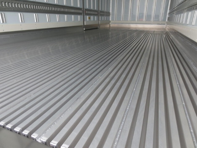 日野レンジャー冷凍車（冷蔵車）中型（4t）[写真10]