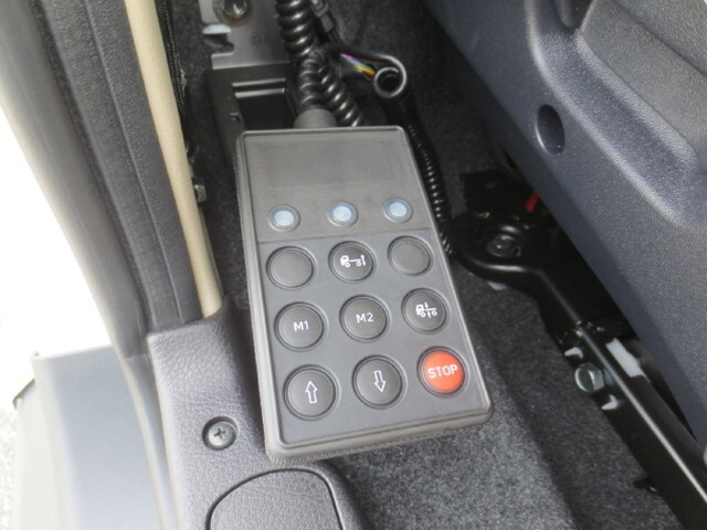 日野レンジャー冷凍車（冷蔵車）中型（4t）[写真18]