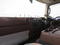 日野レンジャー冷凍車（冷蔵車）中型（4t）[写真22]