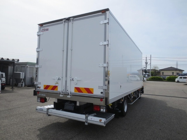 日野レンジャー冷凍車（冷蔵車）中型（4t）[写真04]