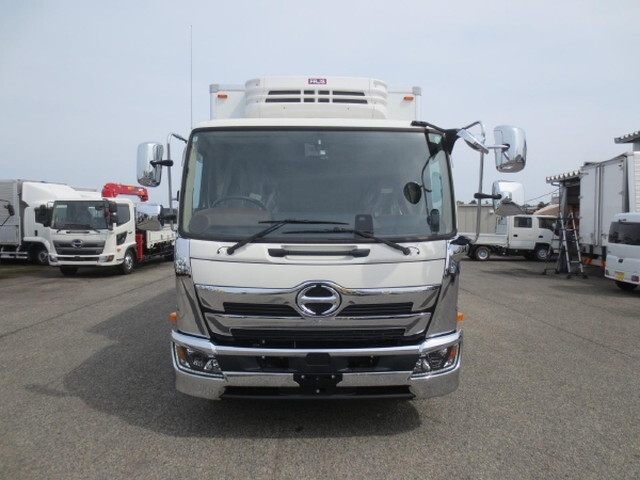 日野レンジャー冷凍車（冷蔵車）中型（4t）[写真05]