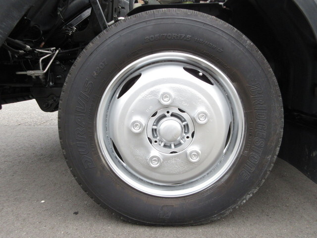 トヨタトヨエースアルミバン小型（2t・3t）[写真27]