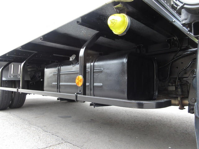 トヨタトヨエースアルミバン小型（2t・3t）[写真33]