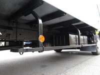 トヨタトヨエースアルミバン小型（2t・3t）[写真35]